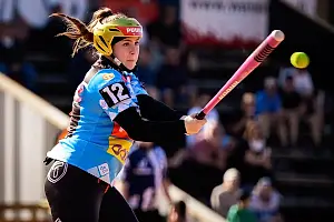 NAISTEN SUPERPESIS: Mailattaret - JoMa