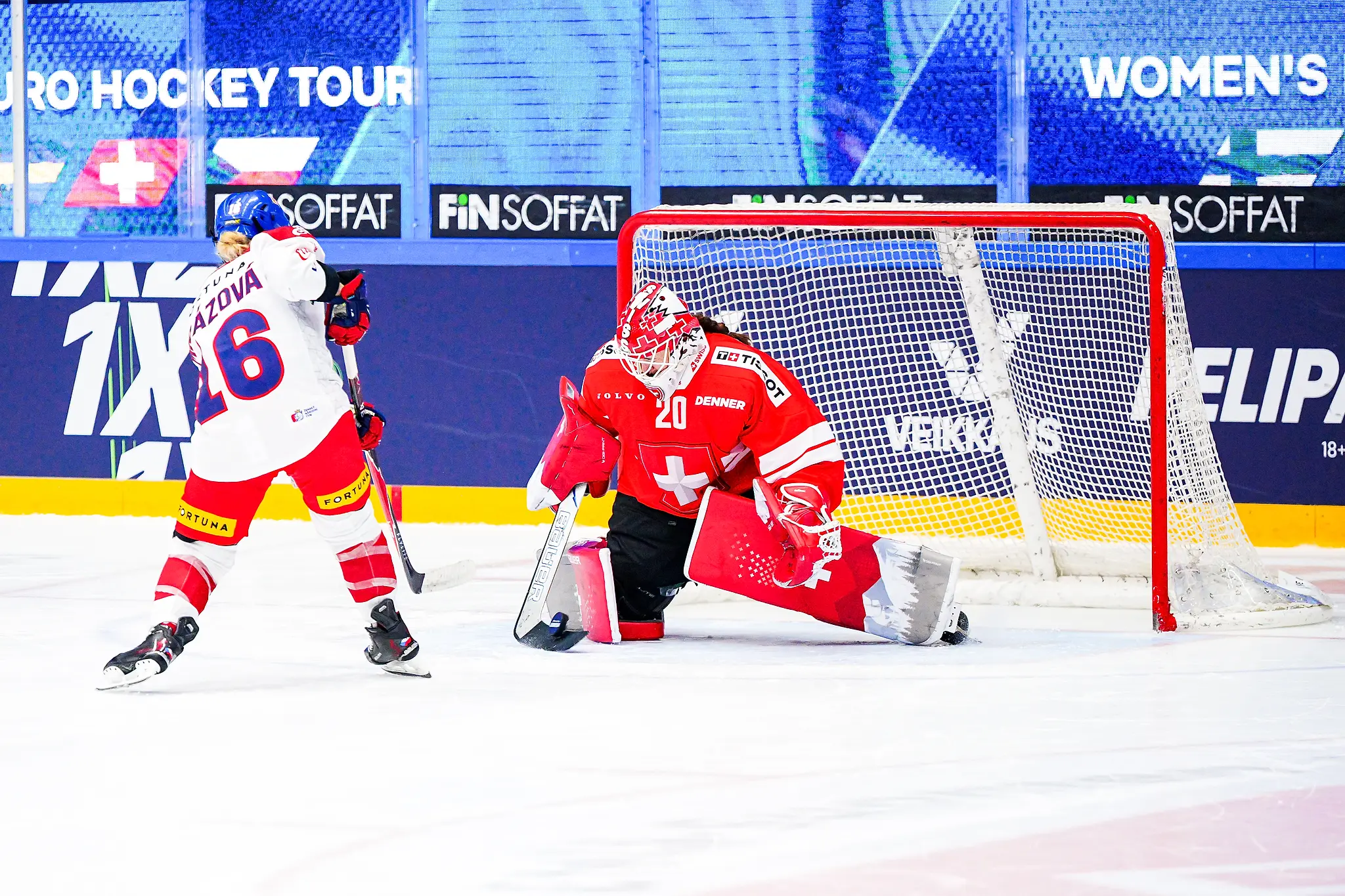 SUI - CZE